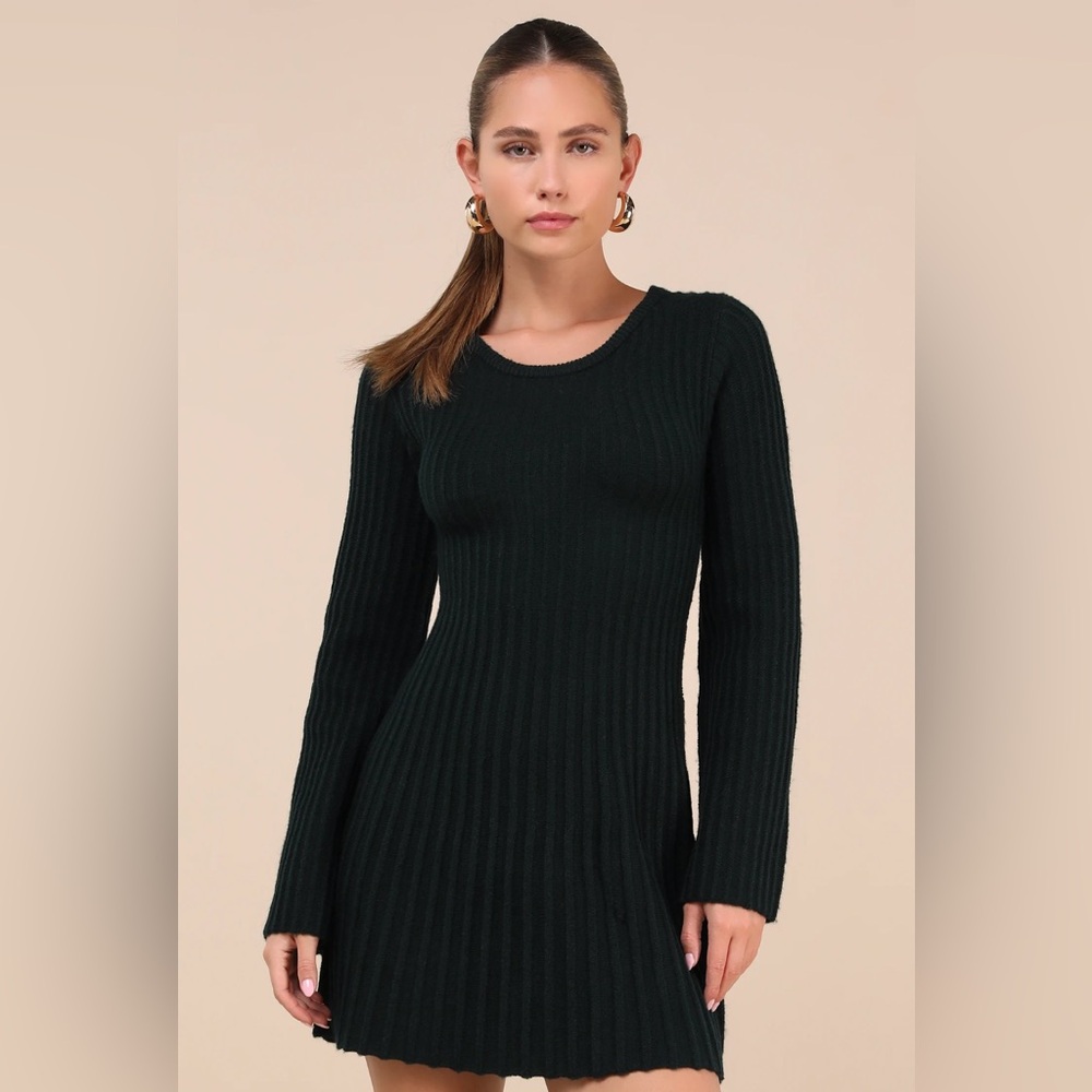 Convincing Poise Dark Green Ribbed Long Sleeve Skater Mini Dress